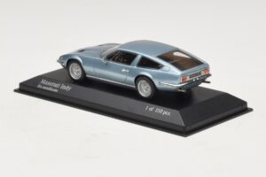 Maserati Indy Blue Metallic Minichamps 1:43 437123122 Metall – Bild 3 von 4