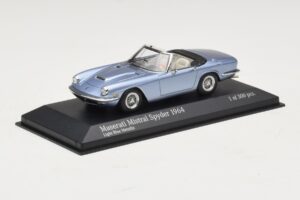 Maserati Mistral Spyder Light Blue Metallic Minichamps 1:43 437123432 Metall – Bild 2 von 4