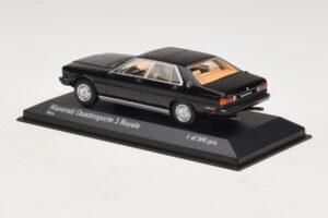 Maserati Quattroporte III Royale Schwarz Minichamps 1:43 437123501 Metall – Bild 3 von 4