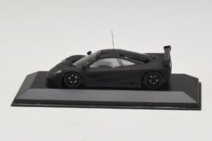 McLaren F1 GTR Prototype Mattschwarz Mit Schwarzen Felgen Minichamps 1:43 MCLAREN009 Metall – Bild 4 von 4