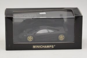 McLaren F1 GTR Prototype Mattschwarz Mit Goldenen Felgen Minichamps 1:43 MCLAREN008 Metall – Bild 4 von 4