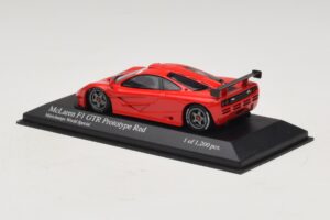 McLaren F1 GTR Prototype World Special Rot Minichamps 1:43 MCLAREN007 Metall – Bild 2 von 4