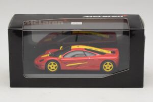 McLaren F1 Rot Mit Gelben Streifen Minichamps 1:43 MCLAREN006 Metall – Bild 4 von 4