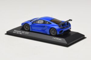 McLaren MP4-12C GT3 Street Blau Minichamps 1:43 437121397 Metall – Bild 3 von 4
