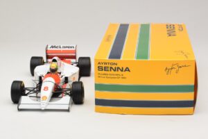 McLaren MP4/8 Ford #8 A. Senna Winner European GP 1993 Minichamps 1:18 540931818 Metall – Bild 3 von 7