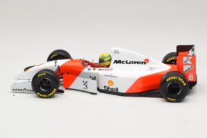McLaren MP4/8 Ford #8 A. Senna Winner European GP 1993 Minichamps 1:18 540931818 Metall – Bild 4 von 7
