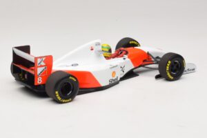 McLaren MP4/8 Ford #8 A. Senna Winner Japanese GP 1993 Minichamps 1:18 540931878 Metall – Bild 6 von 7