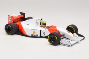 McLaren MP4/8 Ford #8 A. Senna Winner Japanese GP 1993 Minichamps 1:18 540931878 Metall – Bild 7 von 7