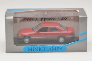Mercedes 300D W124 Turbo Rot Minichamps 1:43 3210 Metall – Bild 4 von 4