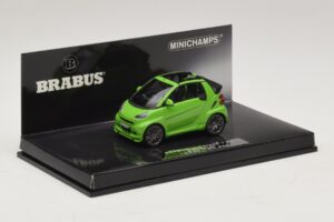 Mercedes Brabus Ultimate 120 Cabriolet Grün Minichamps 1:43 437032731 Metall – Bild 2 von 5