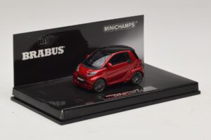 Mercedes Brabus Ultimate 120 Rot Minichamps 1:43 437032701 Metall – Bild 2 von 5
