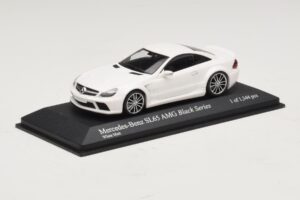 Mercedes SL65 AMG R230 Black Series Matt Weiss Minichamps 1:43 400038222 Metall – Bild 2 von 4