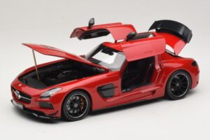 Mercedes SLS AMG C197 Black Series Rot Minichamps 1:18 110033022 Metall – Bild 3 von 8