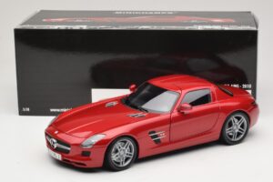 Mercedes SLS AMG C197 Rot Metallic Minichamps 1:18 100039020 Metall – Bild 8 von 8