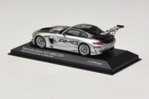 Mercedes SLS AMG GT3 #96 M. Hakkinen / R. Arnold 6 Hours of Zhuhai 2011 Minichamps 1:43 410113296 Metall – Bild 3 von 4