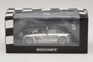 Mercedes SLS AMG GT3 #96 M. Hakkinen / R. Arnold 6 Hours of Zhuhai 2011 Minichamps 1:43 410113296 Metall – Bild 4 von 4