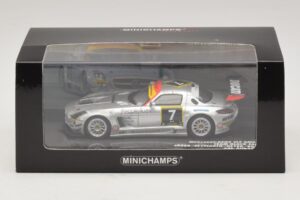 Mercedes SLS AMG GT3 #7 Black Falcon Jager / Seyffarth 24 Hours of Dubai 2011 Minichamps 1:43 437110307 Metall – Bild 5 von 5