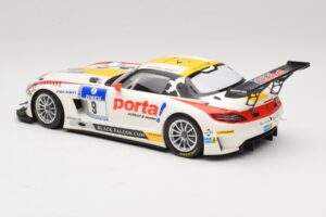 Mercedes SLS AMG GT3 #9 B. Schneider / J. Bleekemolen Black Falcon 24 Hours of Nurburgring Winner 2013 Minichamps 1:18 151133 – Bild 5 von 6