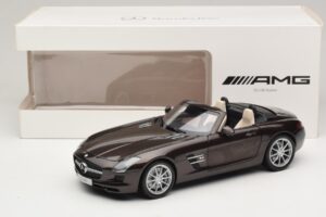 Mercedes SLS AMG Sepang Brown Minichamps 1:18 B66960080 Metall – Bild 9 von 9