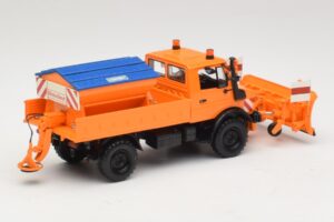 Mercedes Unimog 1300 L Schneepflug Orange Minichamps 1:43 439033060 Metall – Bild 2 von 6