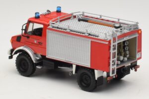 Mercedes Unimog 1300 L TLF 8/18 FF Oberammergau Minichamps 1:43 439033071 Metall – Bild 5 von 6
