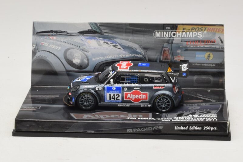 Mini Cooper #142 Von Bohlen / F. Grohs Schirra Motorsport Nurburgring 24 Hours 2011 Minichamps 1:43 Mini Cooper #142 Von Bohlen / F. Grohs Schirra Motorsport Nurburgring 24 Hours 2011 Minichamps 1:43 43112142 Metall