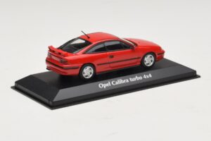 Opel Calibra Turbo 4x4 Rot Maxichamps 1:43 940045721 Metall – Bild 2 von 4