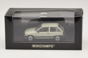 Opel Corsa A Hellgrün Metallic Minichamps 1:43 CORSA001 Metall – Bild 4 von 4