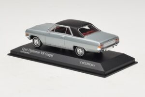 Opel Diplomat A V8 Coupe Silber Minichamps 1:43 400048020 Metall – Bild 3 von 4