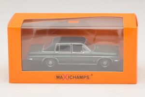 Opel Diplomat B Dunkelgrün Maxichamps 1:43 940046070 Metall – Bild 4 von 4