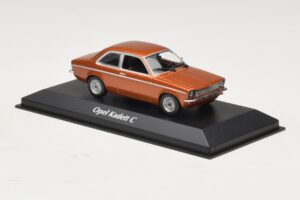Opel Kadett C Bronze Metallic Maxichamps 1:43 940045600 Metall – Bild 3 von 4