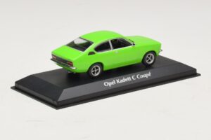 Opel Kadett C Coupe Grün Maxichamps 1:43 940045621 Metall – Bild 2 von 4