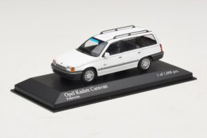 Opel Kadett E Caravan Weiss Minichamps 1:43 400045911 Metall – Bild 2 von 4