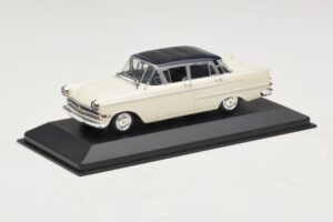 Opel Kapitan A Weiss Minichamps 1:43 400048000 Metall – Bild 2 von 4