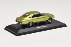 Opel Manta A Grün Metallic Maxichamps 1:43 940045501 Metall – Bild 2 von 4