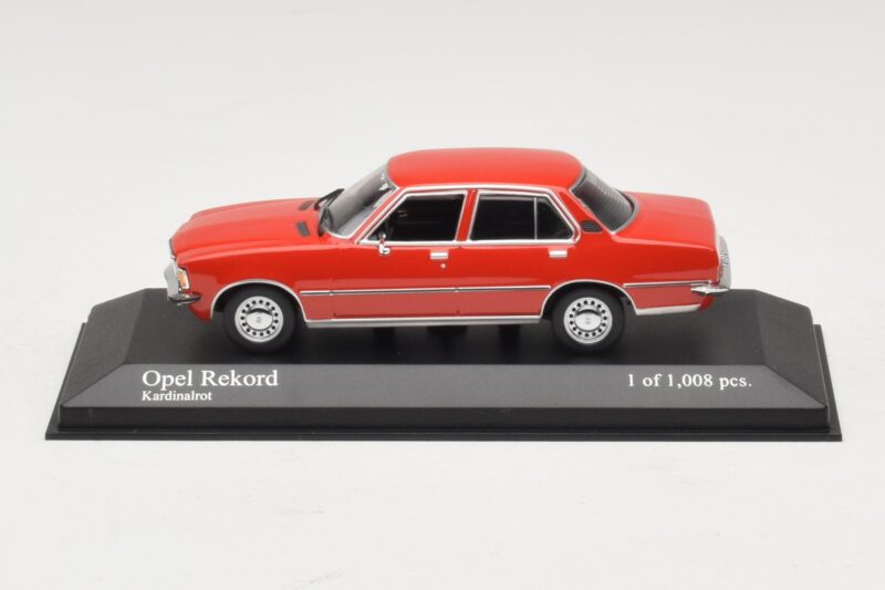 Opel Rekord D Rot Minichamps 1:43 400044004 Metall