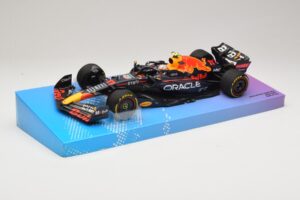 Oracle Red Bull Racing RB18 #11 S. Perez Miami GP 2022 Minichamps 1:18 113220511 Metall – Bild 2 von 7