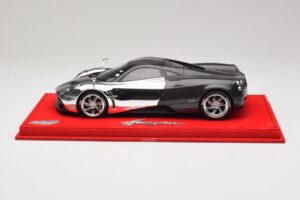 Pagani Huayra Chrome Silver Einzelstück BBR 1:18 P1873CM Resin – Bild 3 von 7