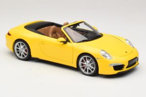 Porsche 911 991 Carrera S Cabriolet Gelb Minichamps 1:18 100061031 Metall – Bild 6 von 8