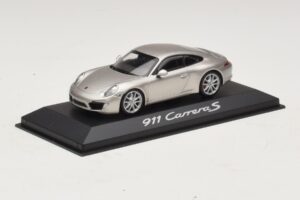 Porsche 911 991 Carrera S Silber Metallic Minichamps 1:43 WAP0200130C Metall – Bild 2 von 4