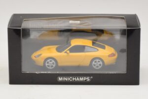 Porsche 911 991 Carrera Gelb Minichamps 1:43 410060221 Metall – Bild 4 von 4