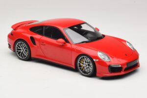 Porsche 911 991 Turbo S Rot Minichamps 1:18 110062320 Metall – Bild 6 von 8