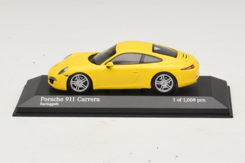 Porsche 911 996 Gelb Minichamps 1:43 Porsche 911 996 Gelb Minichamps 1:43 400061182 Metall