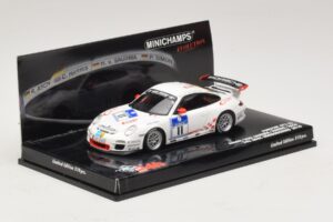 Porsche 911 997 GT3 RS #11 24 Hours Nurburgring 2010 Minichamps 1:43 437106711 Metall – Bild 2 von 5
