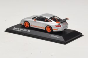 Porsche 911 997 GT3 RS Silber Minichamps 1:43 400066000 Metall – Bild 3 von 4