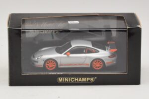 Porsche 911 997 GT3 RS Silber Minichamps 1:43 400066000 Metall – Bild 4 von 4