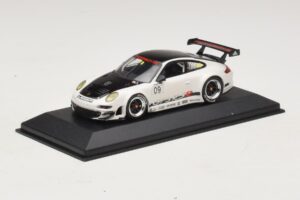 Porsche 911 997 GT3 RSR #9 Presentation 2009 Minichamps 1:43 400096909 Metall – Bild 2 von 4