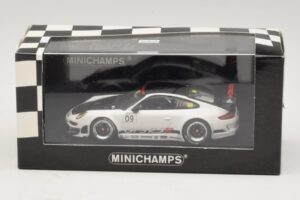 Porsche 911 997 GT3 RSR #9 Presentation 2009 Minichamps 1:43 400096909 Metall – Bild 4 von 4