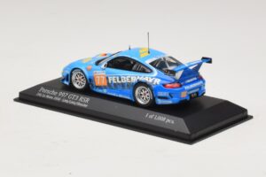 Porsche 911 997 GT3 RSR GT2 #77 M. Lieb / R. Lietz / W. Henzler 24 Hours of Le Mans 2010 Minichamps 1:43 410106977 Metall – Bild 3 von 4