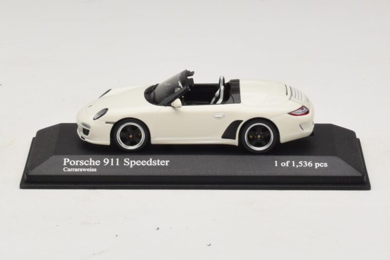 Porsche 911 997 Speedster Weiss Minichamps 1:43 Porsche 911 997 Speedster Weiss Minichamps 1:43 400069531 Metall